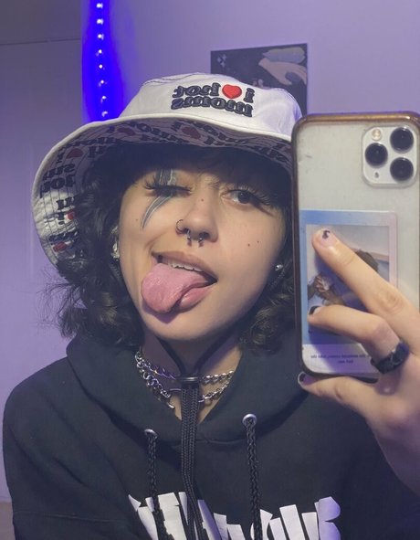 Suedmza star best picture