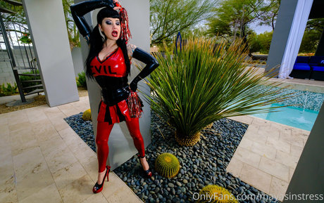 mayasinstress top actress pic