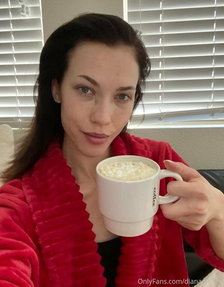dianagracex adult star photo