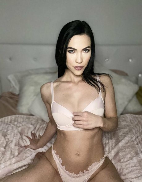 dianagracex top pornstar photo