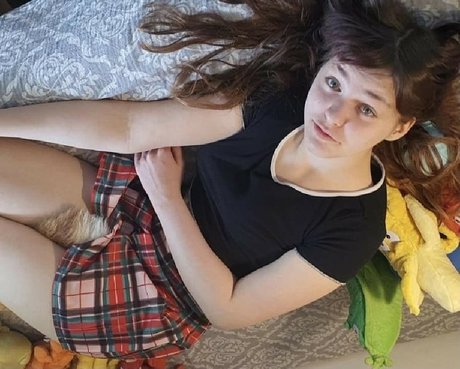 thecutestuffedanimal pornographic model photos