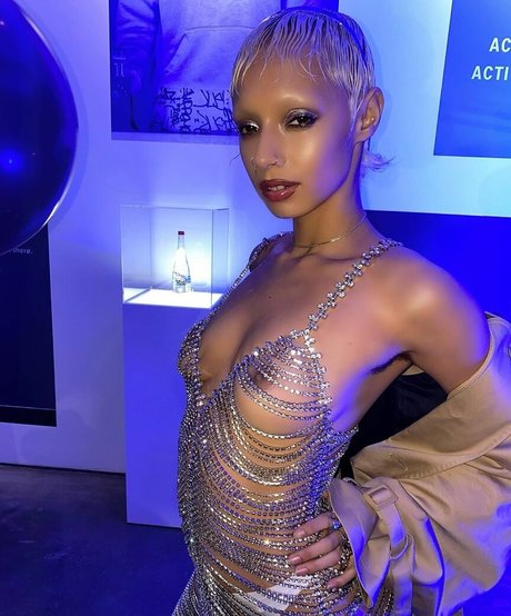 uglyworldwide star free pictures