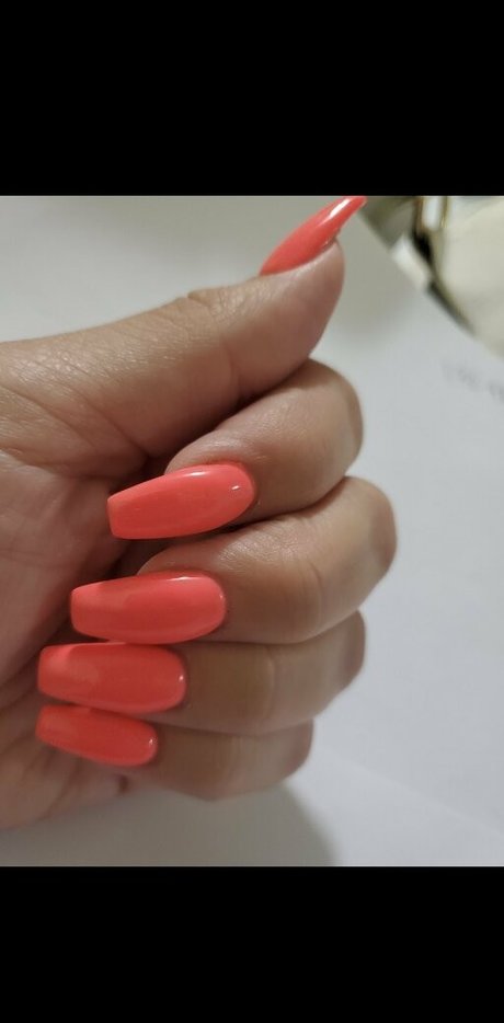 lizziesexifeet sexy pornstar pictures