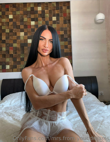 Lovely Kate porn actress images