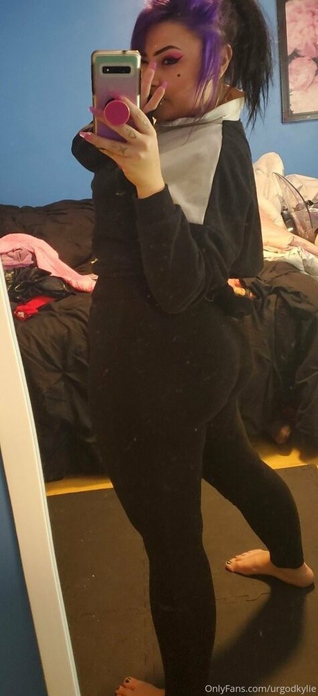 urpawgkylie pornstar adult img