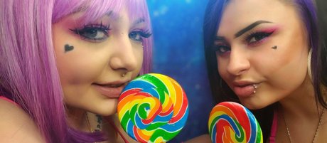 urpawgkylie sexy star archive