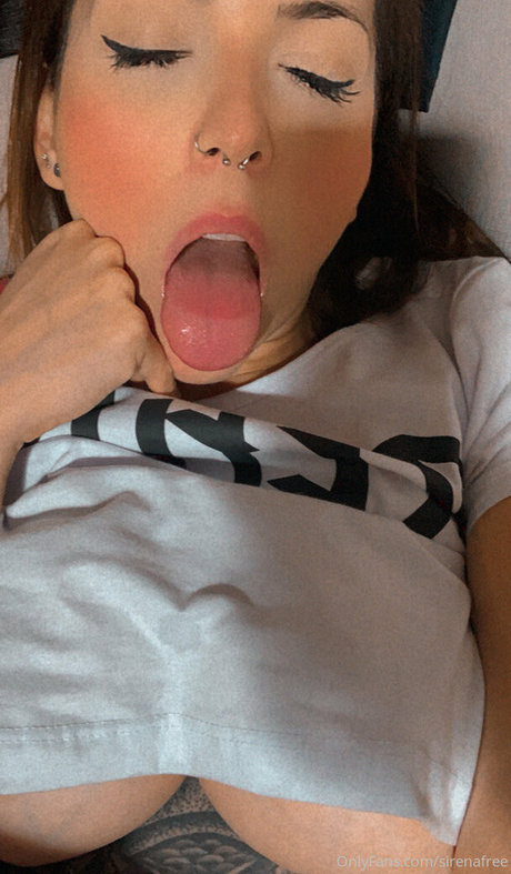 saggy milf onlyfans naked pics