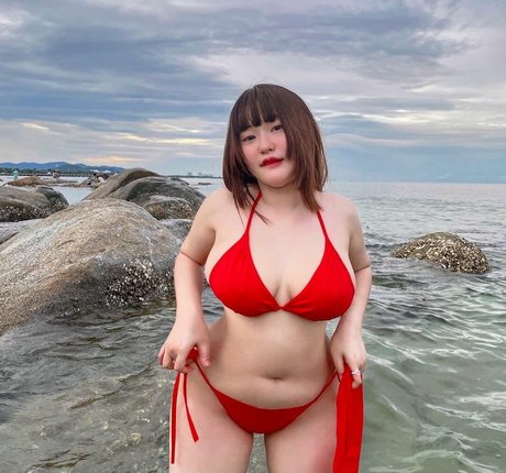 Yinnxmuayy star beautiful images