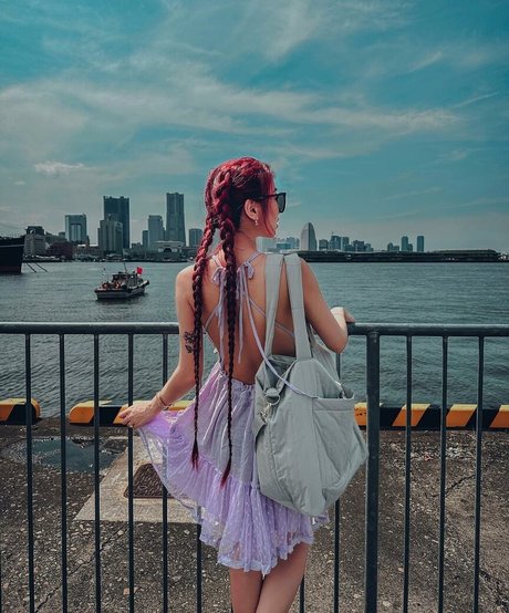 Wanderlustss star nudes archive