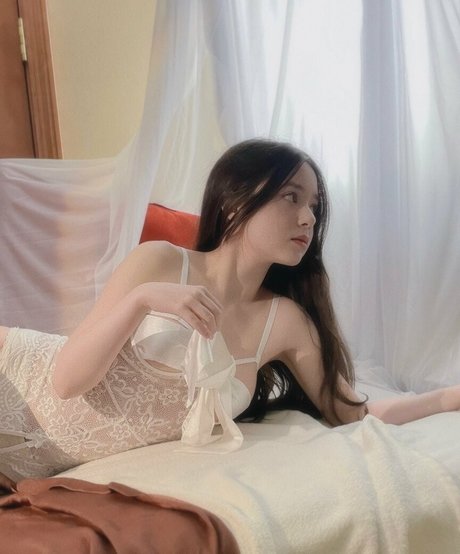 Keilia nude actress photos