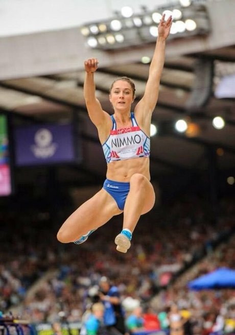 Jade Nimmo nude model pics