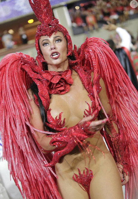 Paola Oliveira pornstar pretty picture