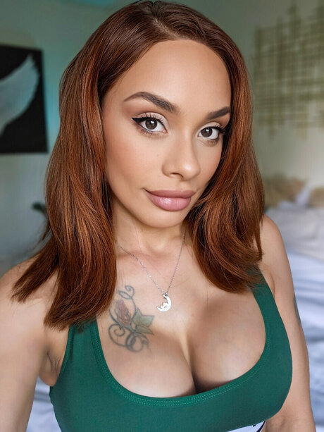 Your Goddess high quality model image