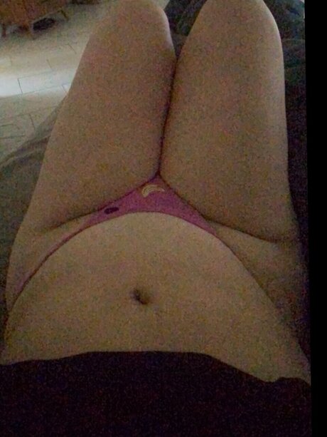 yllenaj1 erotic actress pictures