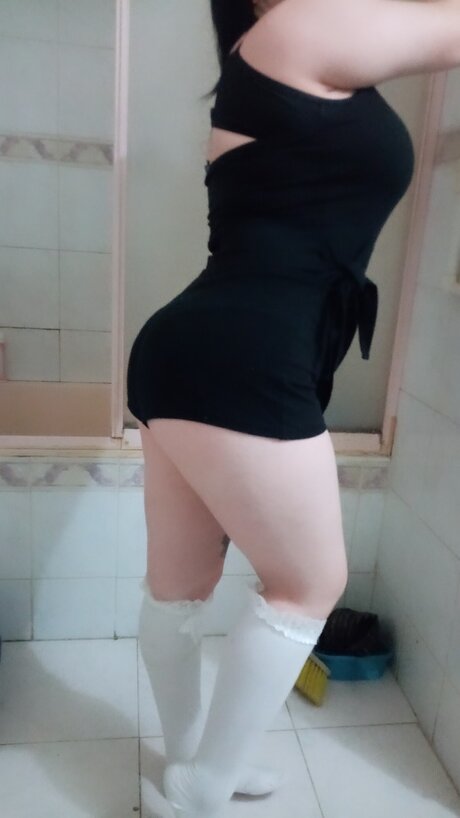 Banu y ld z art model galleries