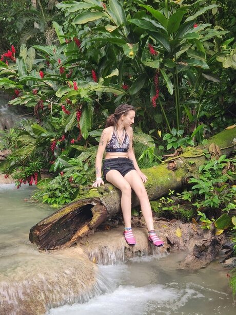 _h t g mpr_ nude model archive