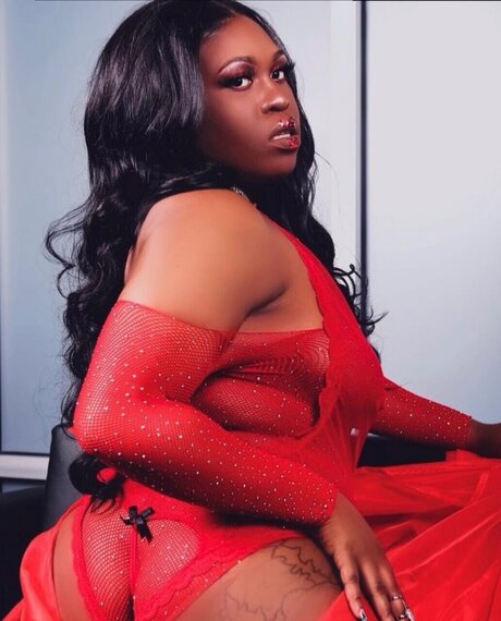 Maev xBeauty xxx model galleries