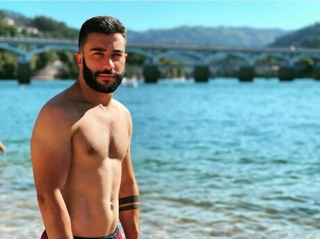 Bruno Linhares art actress picture