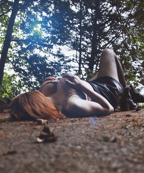 Destiney Hale hot model image