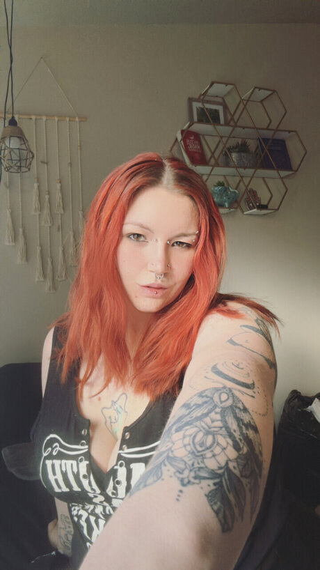 _Demon Girl_ model exclusive photo