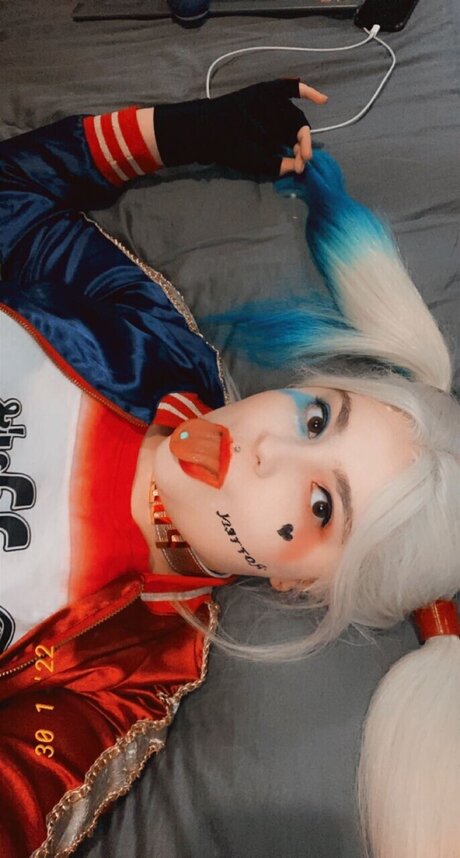 Harley Quinn Queen hot star photo
