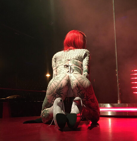 babyskelet0n erotic actress pics