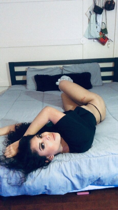 Henny_ pornstar xxx pictures