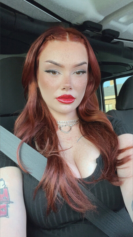 Khamil Leon perfect pornstar img