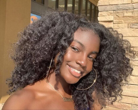 YourFav star exclusive pics