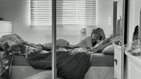 Caitlin Rose model adult galleries