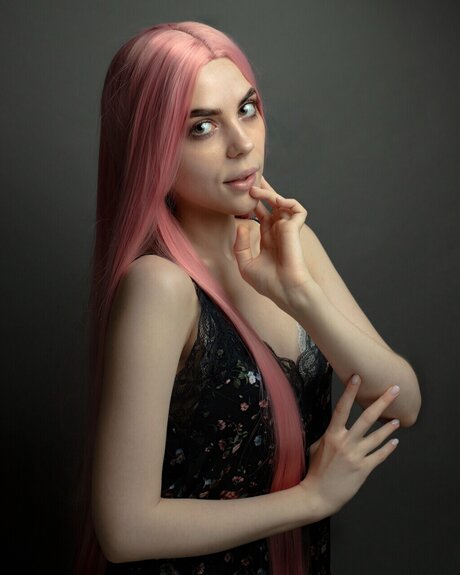 Guppee Gold high quality pornstar img