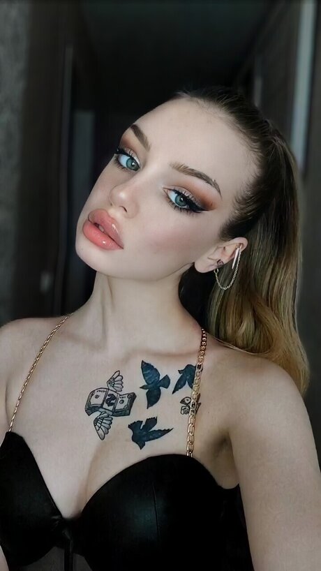 18 free onlyfans art porn image