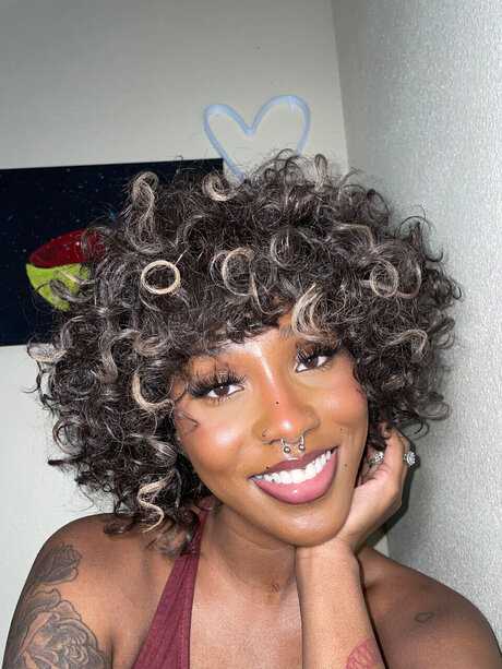 Angelface_ naked model picture