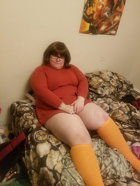 C j frey star nudes pics