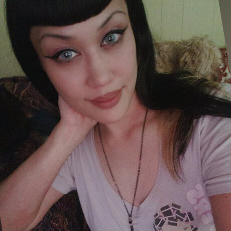 Hidi Suxx model free img