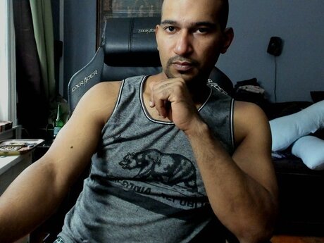 Fill The Wallet nice pornstar img