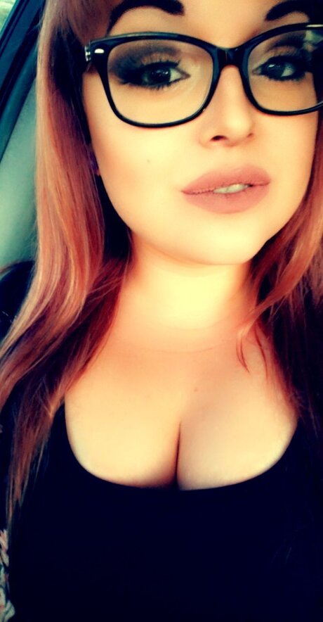 PeachTemptations pornstar top photos