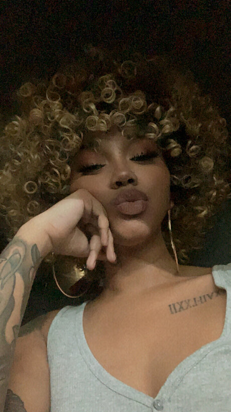 Miss Sativa pornstar hot images