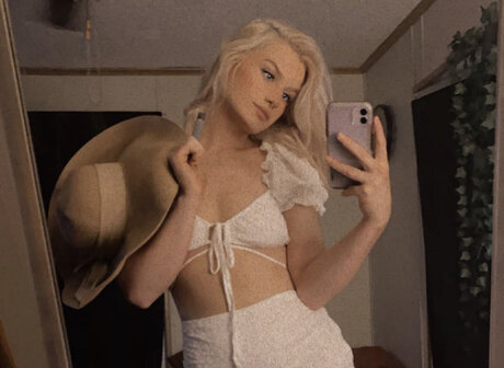 Lilbunnny sex model pictures