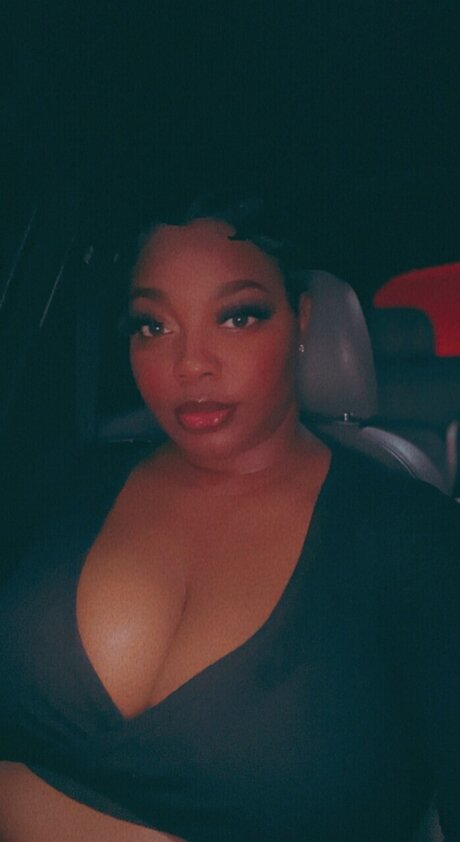 Kaylyn Michelle model top photos