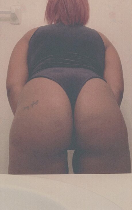 Smoknfucc nice actress pics