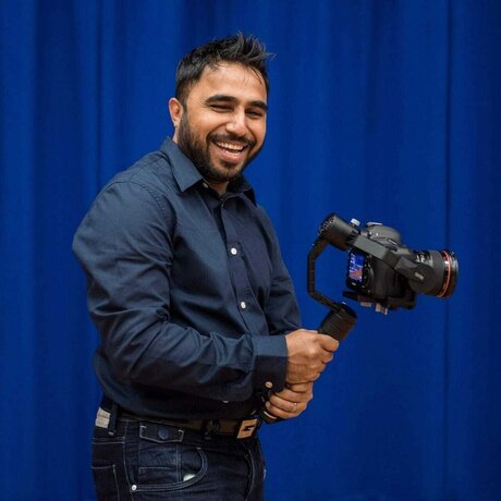 M Kamran Aslam model nice img