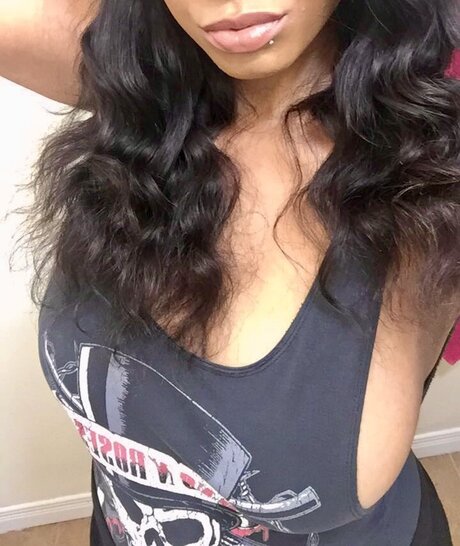 Play Minnie sexy star archive