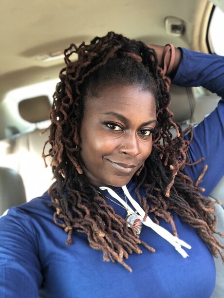 UrMajestChi model beautiful photo