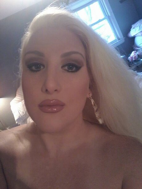 riding dildo onlyfans beautiful pic