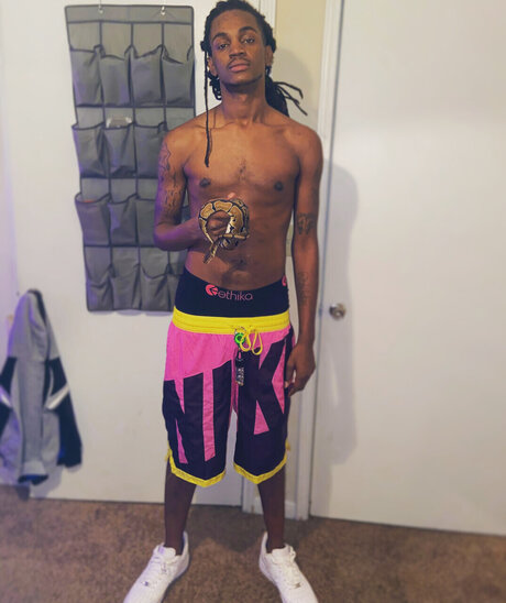 Voncho Gutta pornstar hot archive