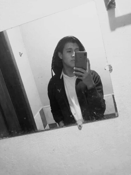 geovanny robalino pornstar adult pic