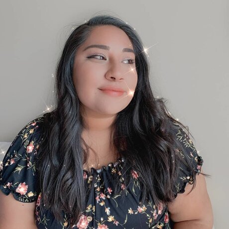 Chivis model beautiful galleries