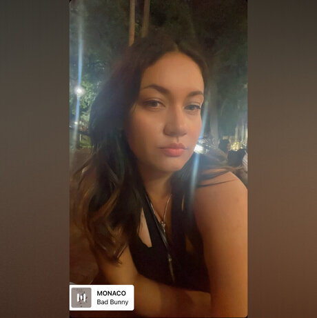 Angelica Cruz naked model image