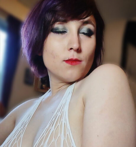 Radiant Dragon model porn pictures